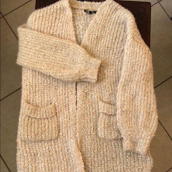 CREAM & GOLD CARDIGAN SWEATER - Picture 5 of 8
